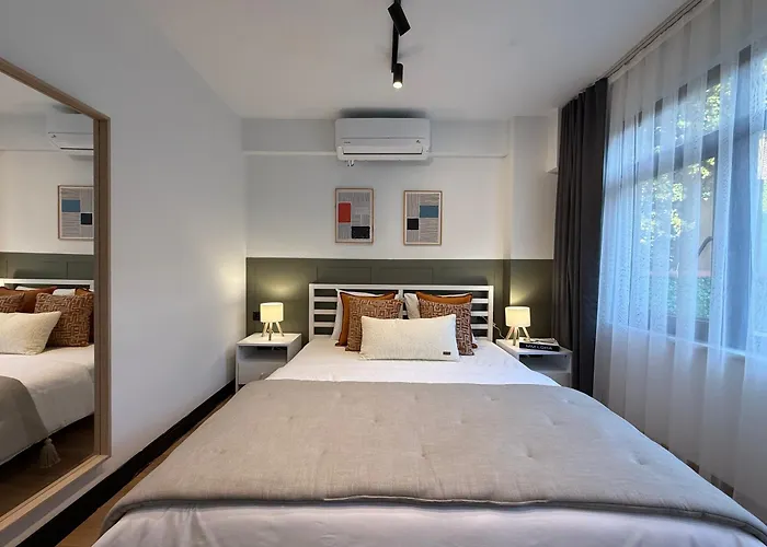 Stunning Combo Flat In Nisantasi *