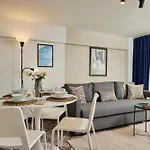 Stunning Combo Flat In Nisantasi
