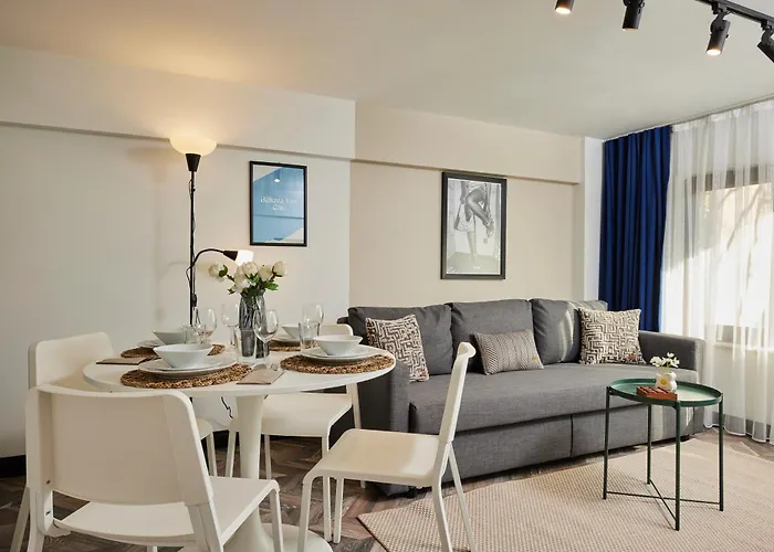 Stunning Combo Flat In Nisantasi